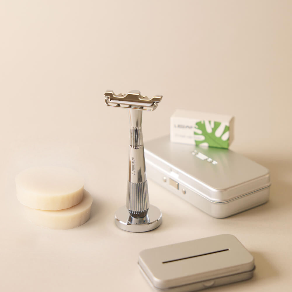 Single-Edge Razor Bundles